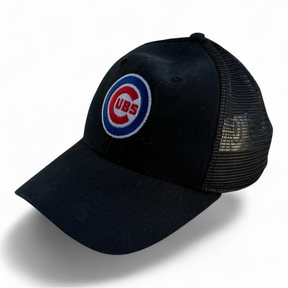Chicago‎ Cubs Fan Favorite Trucker Hat Mesh Snapback MLB Genuine Merchandise